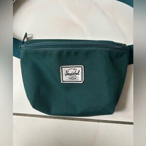 Herschel fanny pack
